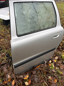 Volvo V70/S60 varuosad (4 foto / 7)
