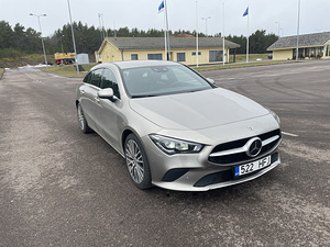 Mercedes-Benz CLA200 Shooting Brake (2 foto / 9)