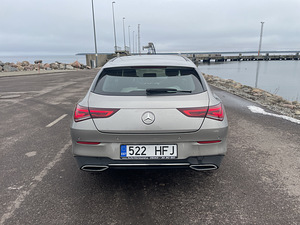 Mercedes-Benz CLA200 Shooting Brake (4 foto / 9)