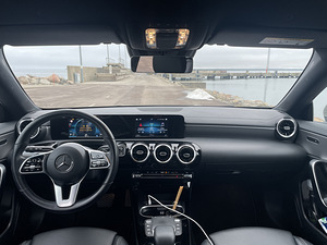 Mercedes-Benz CLA200 Shooting Brake (9 foto / 9)