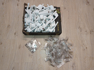 Luku ja võtmega aknalinkide komplektid. 15tk veel alles. (2 foto / 2)