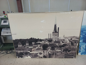 Большие фотографии старого города Таллинна в раме (3 фото из 3)