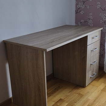 Детский письменный стол 119×75×59
