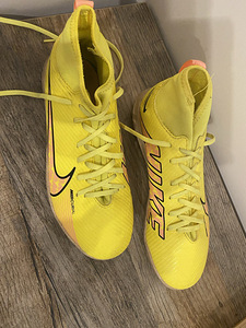 Nike Mercurial Superfly 10 Club TF (2 foto / 4)