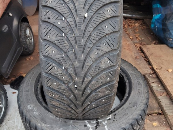 215/55R17