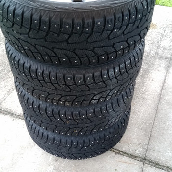18" veljed Kia (Hyundai) koos talverehvidega Hankook Ipike Rw11