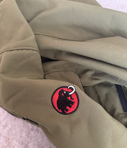 Куртка Gore-tex mammut (3 фото из 4)