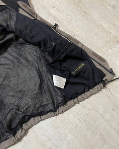 Куртка Jack Wolfskin (4 фото из 5)