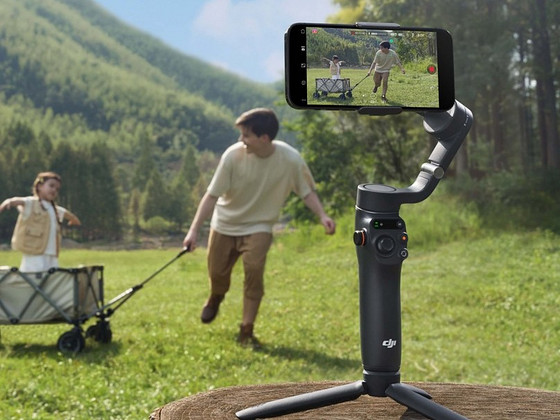 DJI OSMO MOBILE 6 GIMBAL