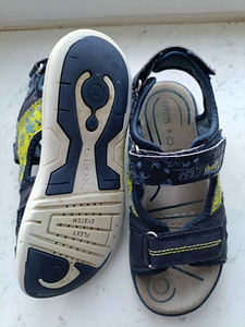 Сандалии Geox. Размер: 32 (2 фото из 2)