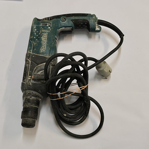 Puurvasar Makita HR2460 (4 foto / 6)