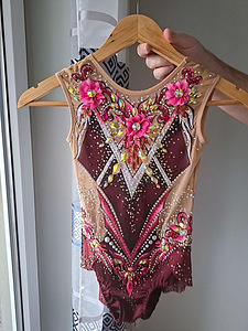 Iluvõimlemistrikoo 134-140 cm (1 foto / 3)