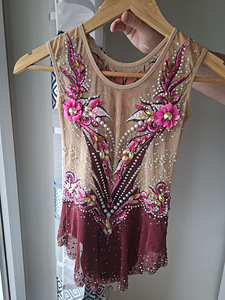Iluvõimlemistrikoo 134-140 cm (2 foto / 3)