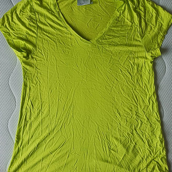 T-shirt size M футболка