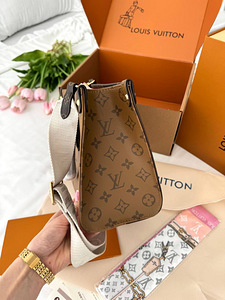 Louis Vuitton Onthego PM - Копия (5 фото из 10)