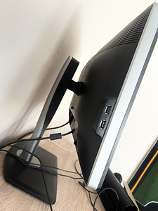 Arvuti + monitor (6 foto / 7)