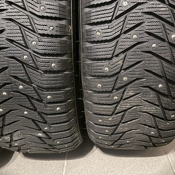 SAILUN 215/55 R16.(9 mm) Naelrehvid 2 tk.