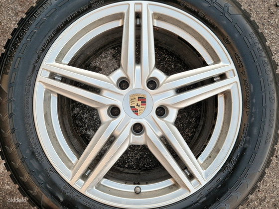R19 veljed Q7 Cayenne Touareg 5x130