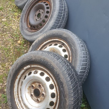 Зимние шины 195/65 r15