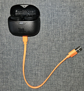 Müüa JBL Tune Buds (1 foto / 2)