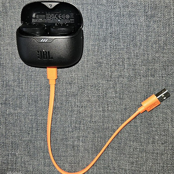 Продаются JBL Tune Buds