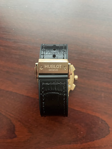 Часы Hublot (7 фото из 7)