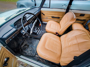 Auto (6 foto / 15)