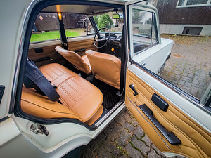 Auto (10 foto / 15)
