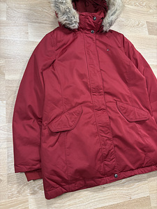 Naiste talveparka Tommy Hilfiger (2 foto / 6)