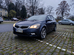 Kia Ceed дизель (1 фото из 15)