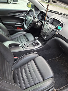 Müün Opel Insignia (4 foto / 8)