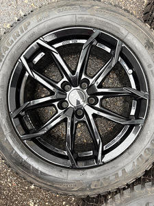 17" Rial veljed 5x110 + naastrehvid 215/65/17 (nagu uus) (4 foto / 10)