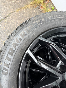 17" Rial veljed 5x110 + naastrehvid 215/65/17 (nagu uus) (9 foto / 10)