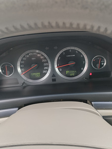 Volvo S80 LPG (9 фото из 13)