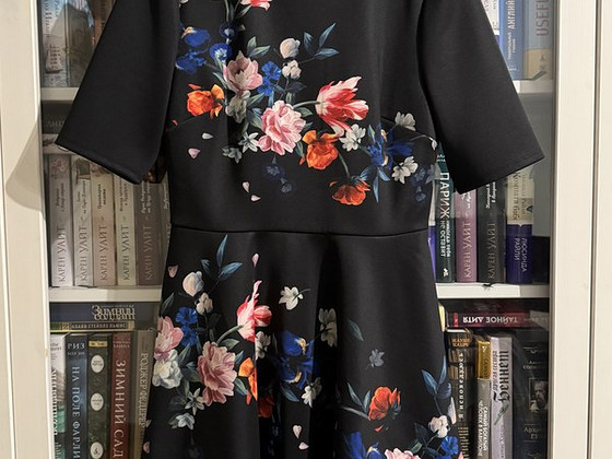 Платье Ted Baker размер M