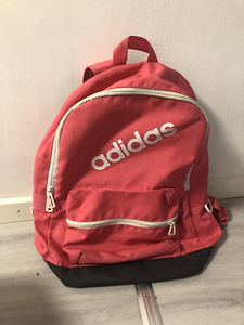 Розовая спортивная сумка adidas (3 фото из 3)