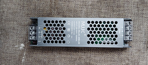 Led лента и трансформатор (2 фото из 2)