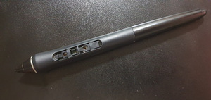 Wacom Intuos Pro M - PTH-660 (4 foto / 8)