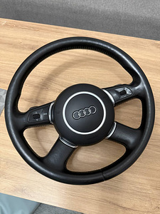 Оригинальный руль Audi A8 D3 (4E) 2002–2005 (6 фото из 6)