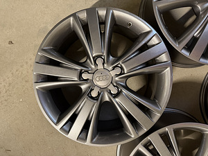 19" Audi Q7 originaalveljed 5x130 (sobib ka Touareg Cayenne) (6 foto / 8)