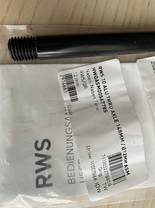 Неиспользованный ось DT Swiss с ручкой 12x148, M12X1.5 (2 фото из 2)
