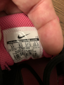 Naiste vabaajajalats Nike S37,5 (3 foto / 3)