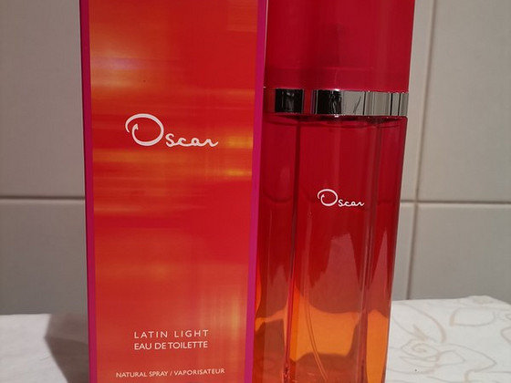 Oscar de la Renta Latin Light EDT 100 мл