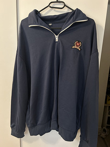 Sweater (1 foto / 4)