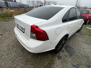 VOLVO S40 1,6 ДИЗЕЛЬ, ЗАПЧАСТИ (4 фото из 10)