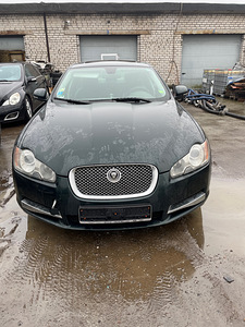 JAGUAR XF 3,0 DIISEL, VARUOSAD (1 foto / 10)