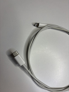 iPad 10.2 (2021) 64 ГБ (3 фото из 3)