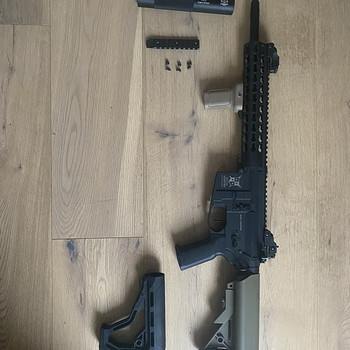 Страйбольный автомат Ar 15