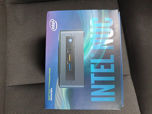 Intel NUC Desktop KIT - NUC8I7BEH (2 фото из 6)