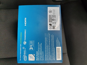 Intel NUC Desktop KIT - NUC8I7BEH (5 фото из 6)